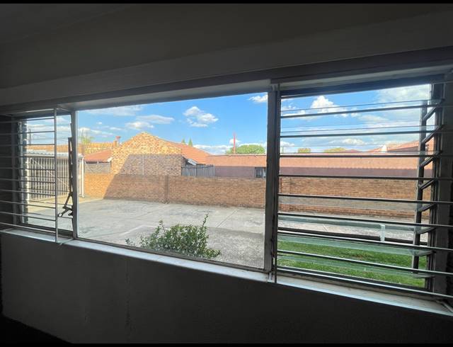 1.5 BEDROOM APARTMENT BLOCK FOR SALE IN CASSELDALE
